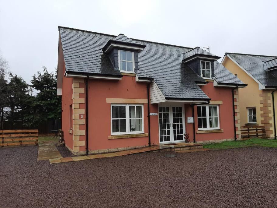 Fir Tree Cottage Blairgowrie and Rattray Zewnętrze zdjęcie